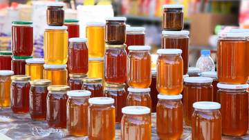 The Healing Power of Raw Honey for Dogs