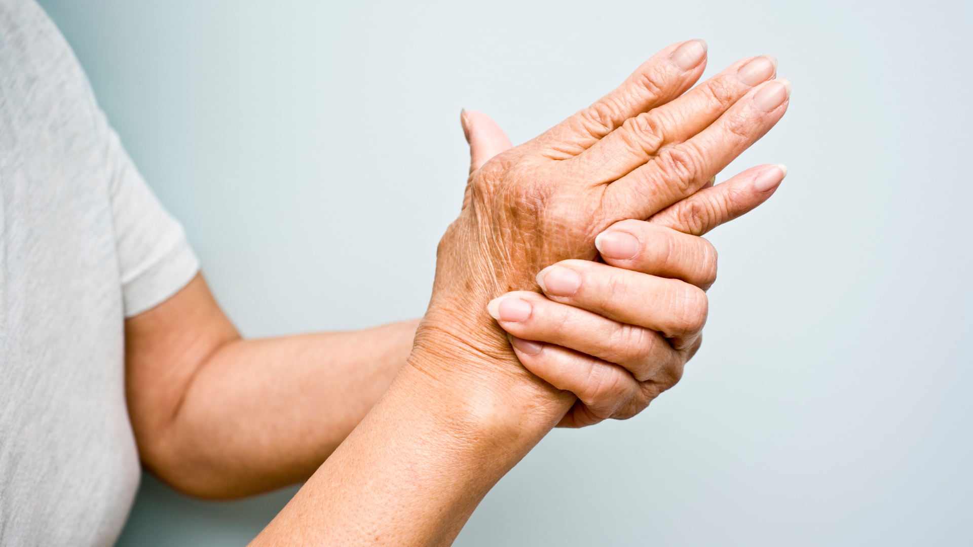 Natural Remedies for Arthritic Hand Pain